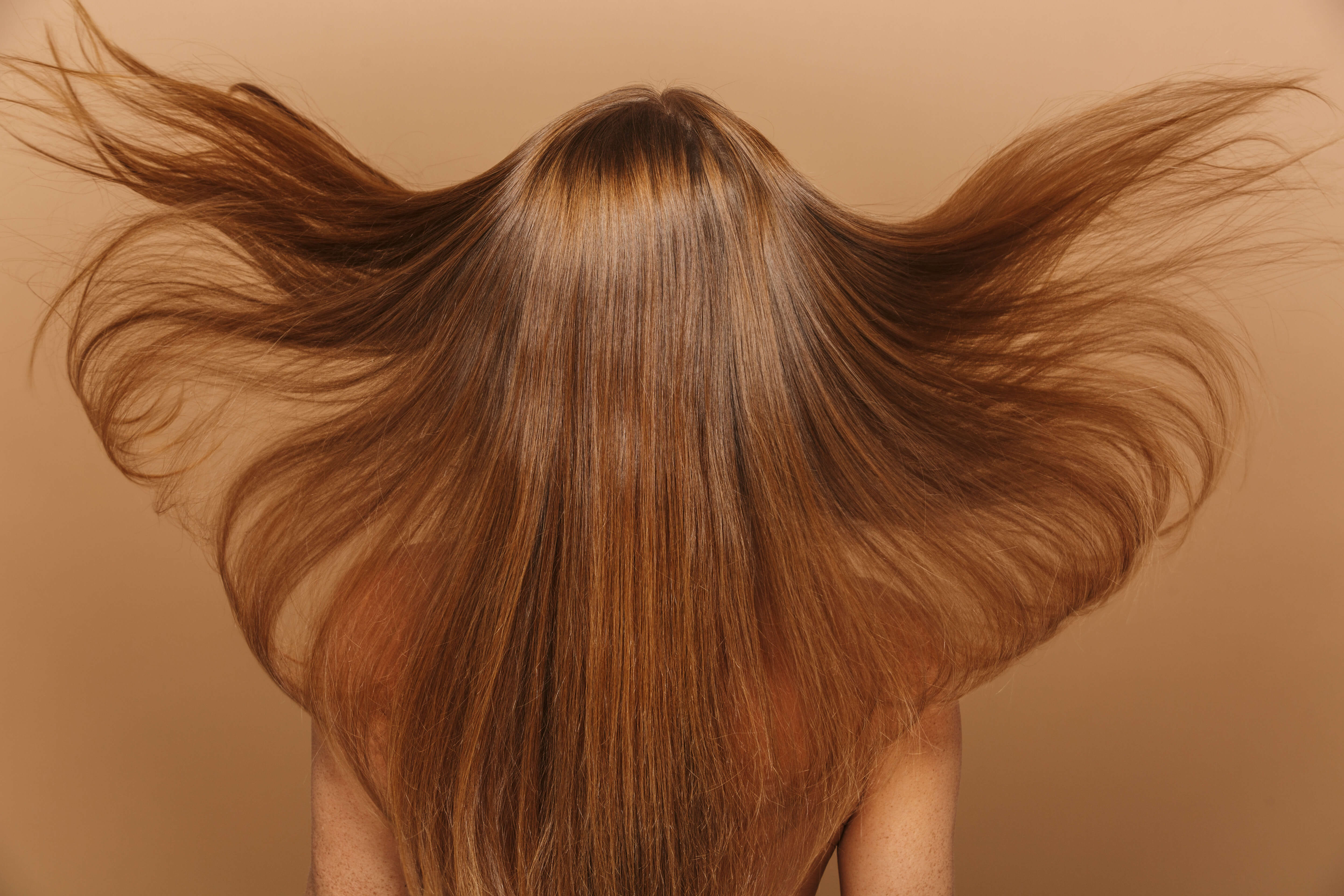 krásné, zdravé vlasy - žena 