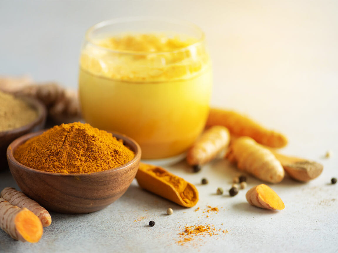 kurkuma, zázvor a černý pepř 