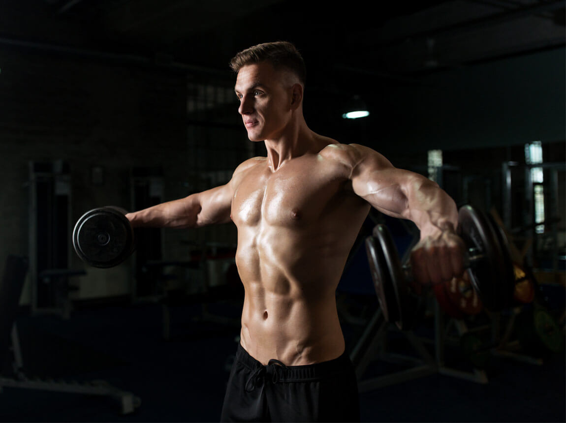 ochrana svalů - muž ve výcviku 