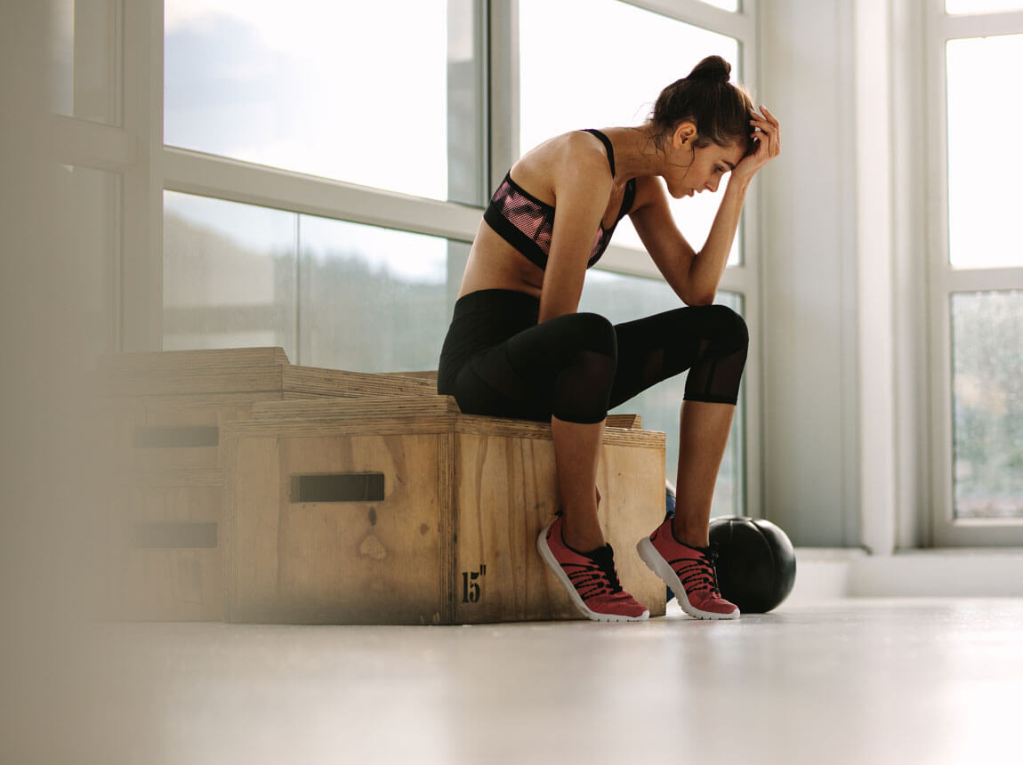 žena na tréninku – menstruace