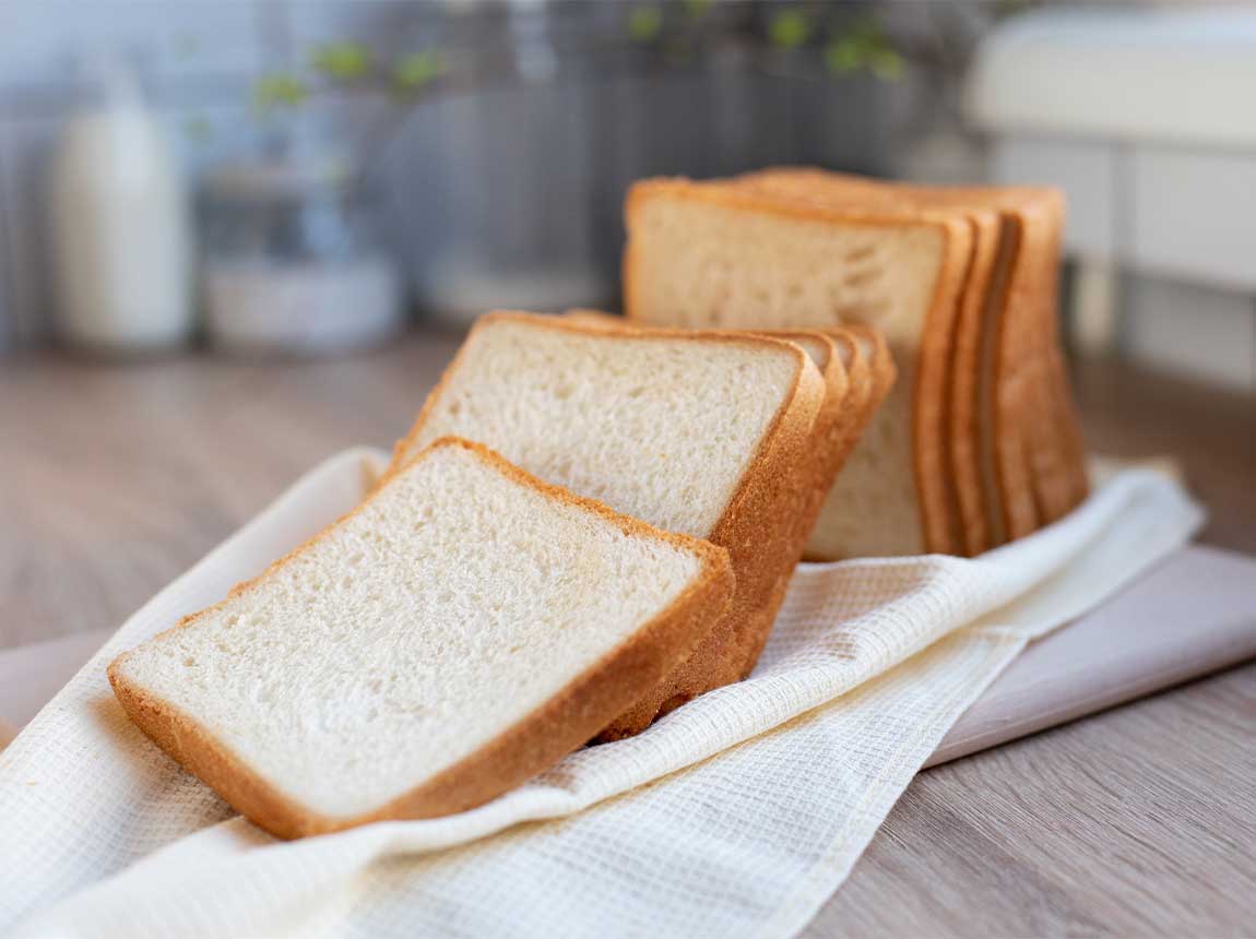 toastov&yacute; chl&eacute;b