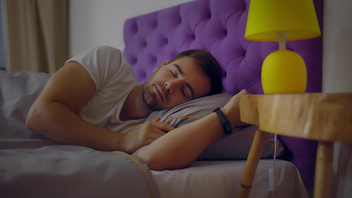 muž dobrý spánek