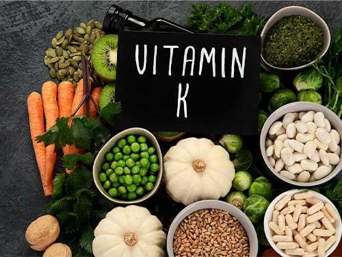 Jak správně dávkovat vitamín K2? Praktický průvodce